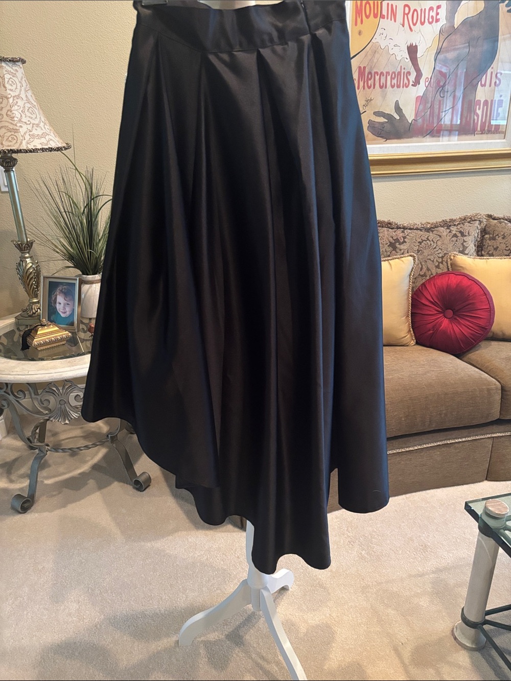 Skirt high low